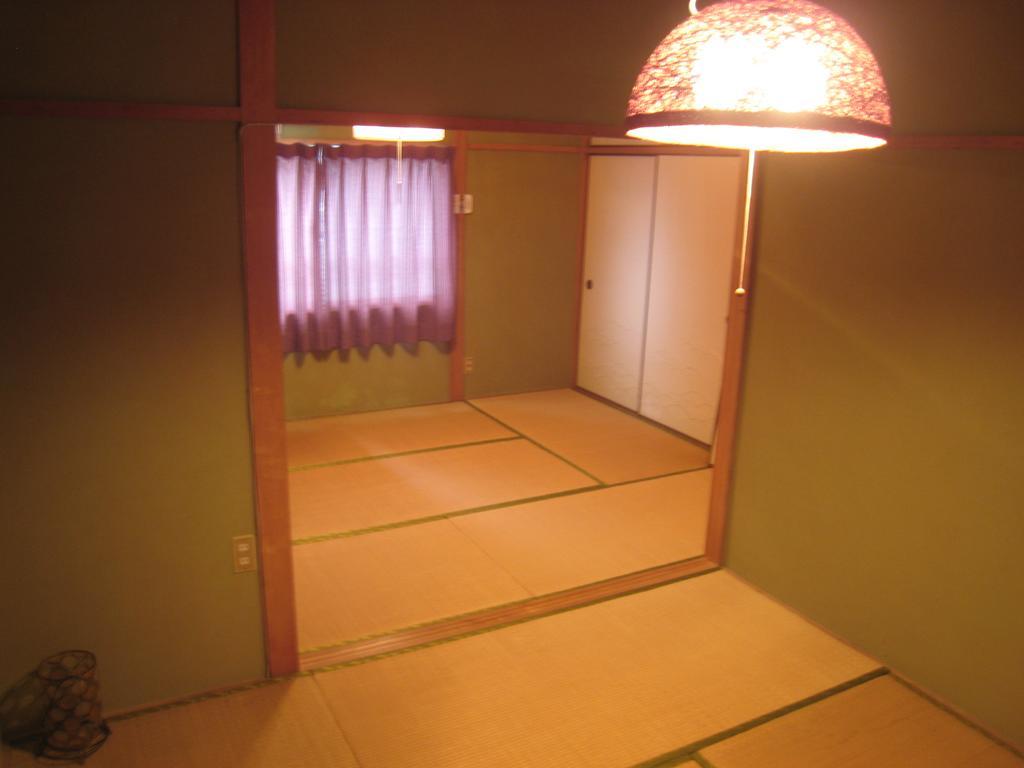 Nagasaki Kagamiya Hostel Room photo